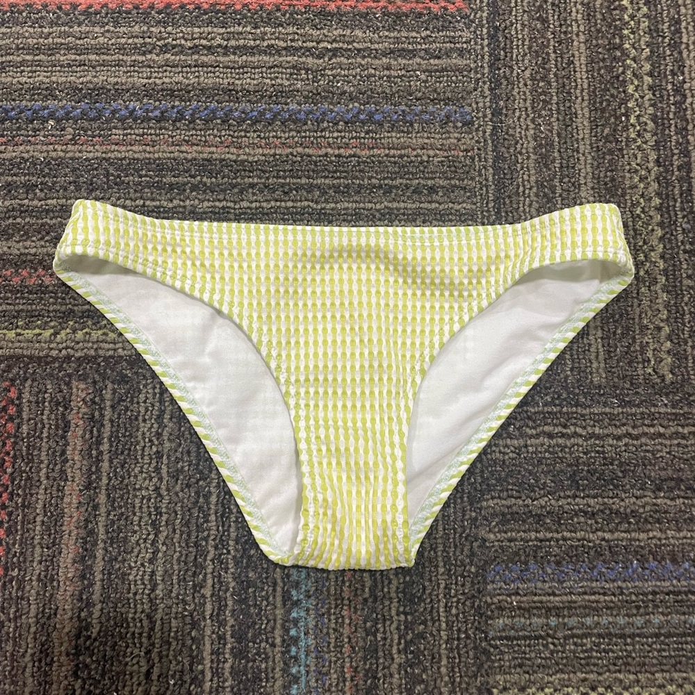 Xhilaration Small green bikini bottom women’s